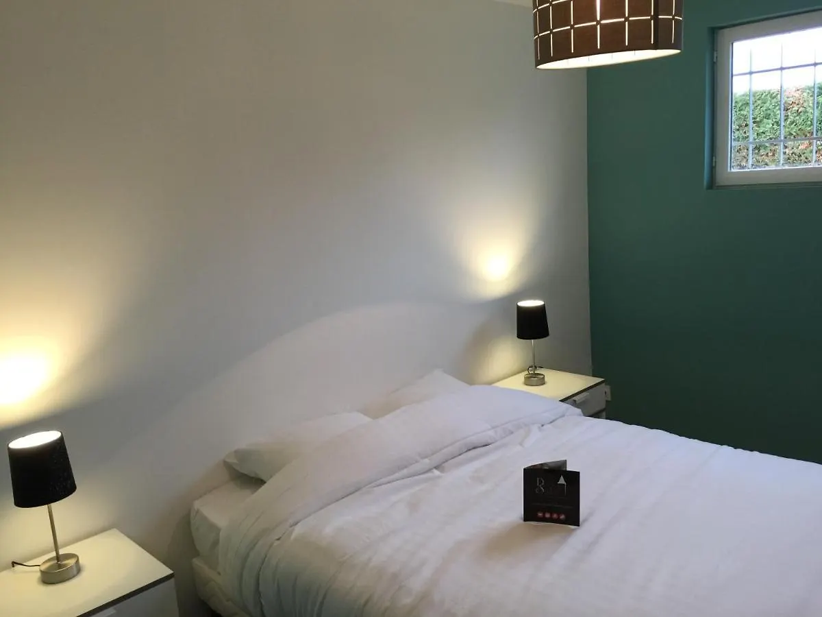 Les Villas Du Domaine De Suzel Vignieu Hotel