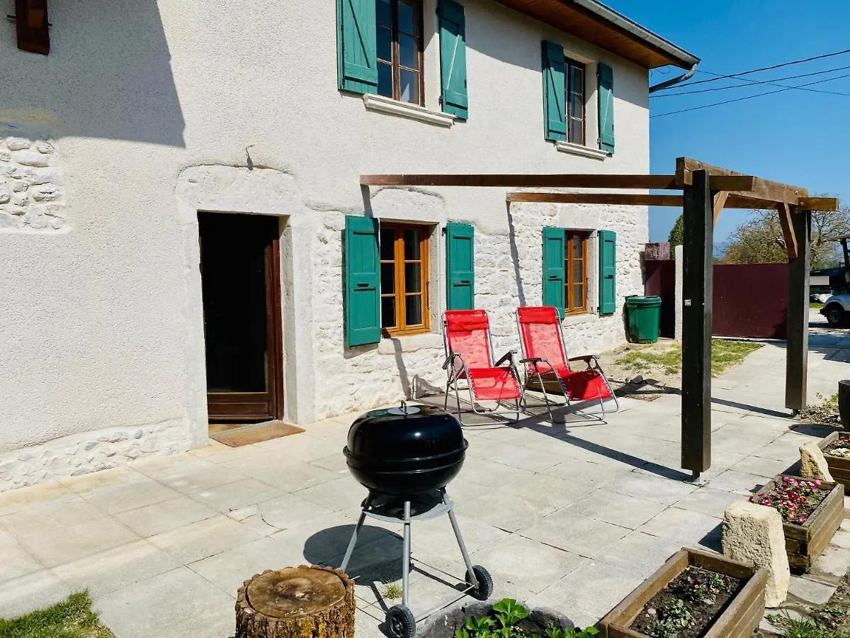 Les Villas Du Domaine De Suzel Vignieu Hotel