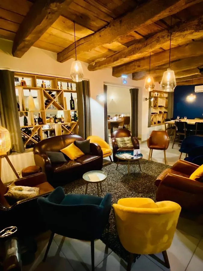 Les Villas Du Domaine De Suzel Vignieu 3*,  France